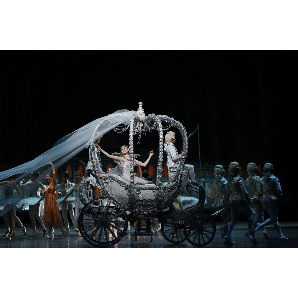 販売終了＞新国立劇場バレエ団「シンデレラ」のチケット予約・購入