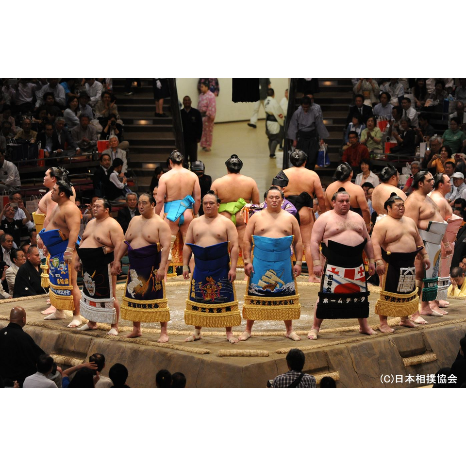 大相撲一月場所（イスS席・イスA席）お弁当、焼き鳥、飲み物付チケット